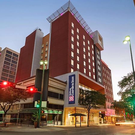 Hilton Garden Inn San Antonio Downtown Riverwalk Bagian luar foto